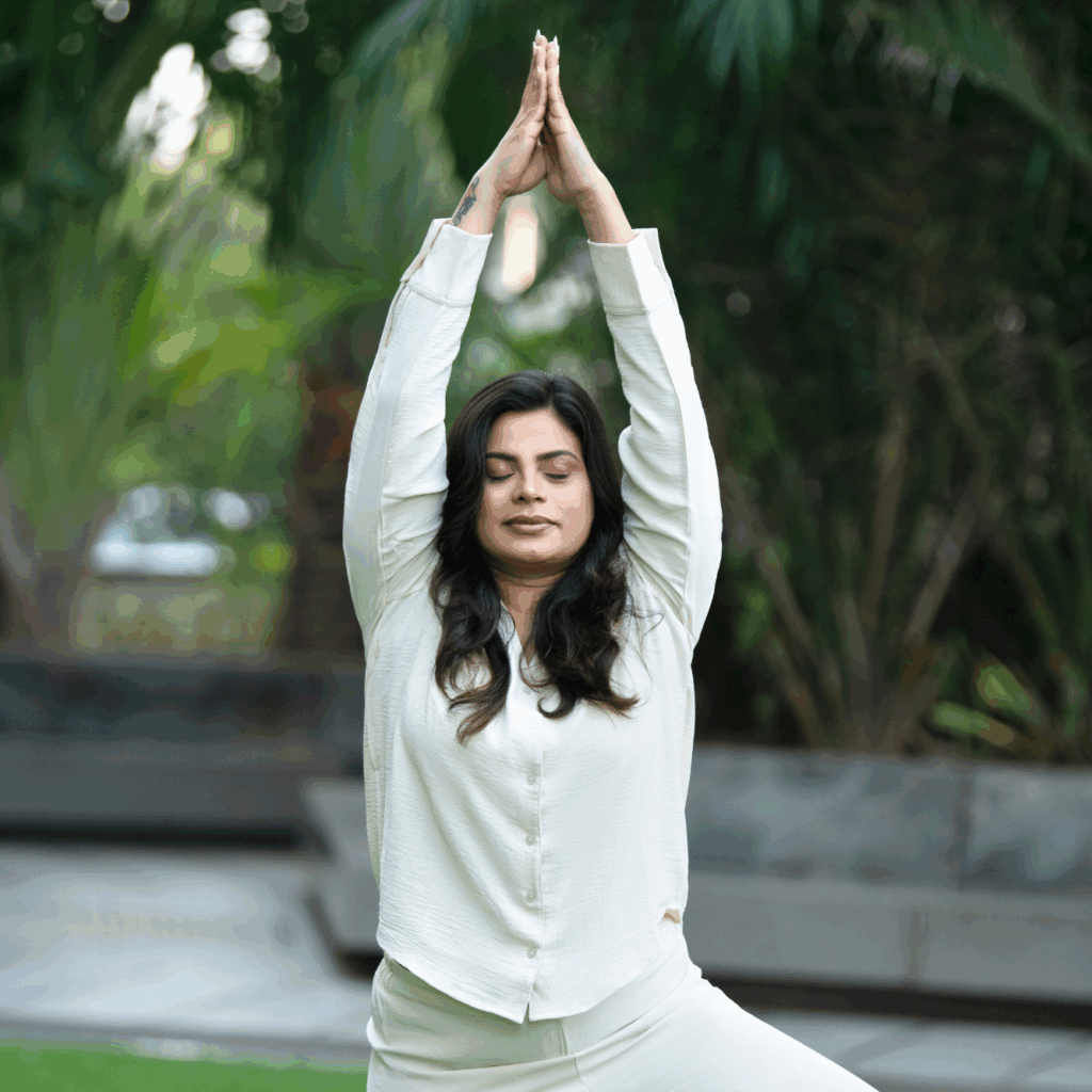 arllena-footer-image3